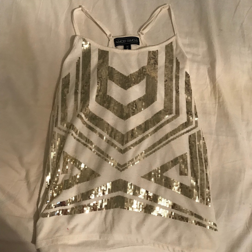 Sequin tank